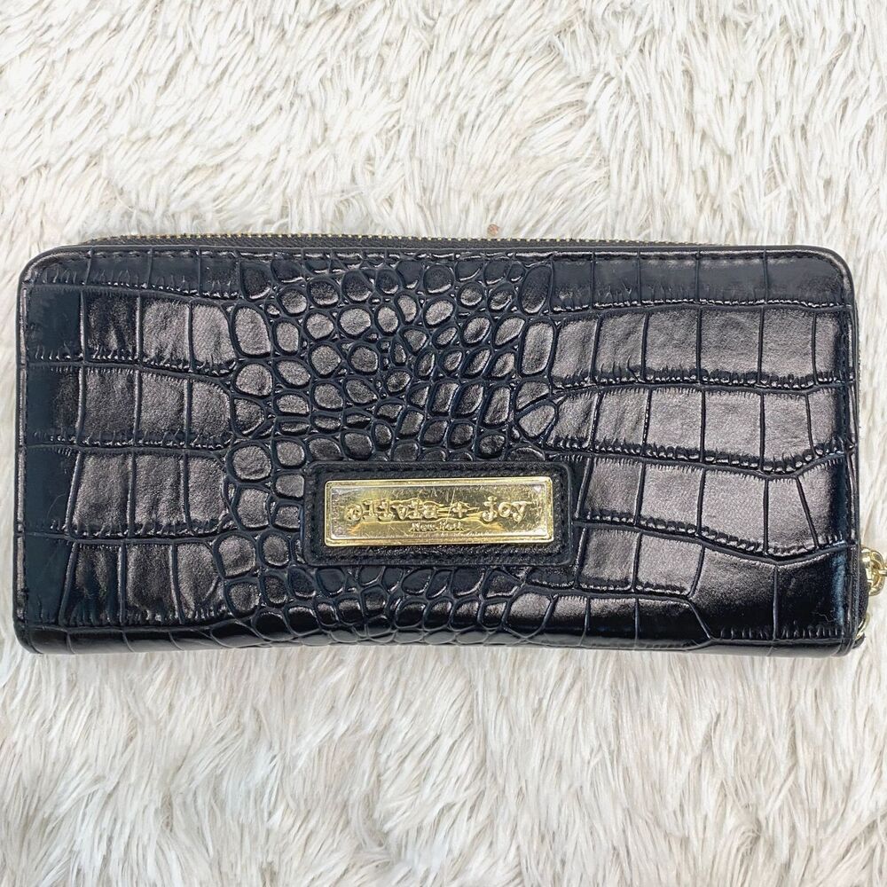 Olivia + Joy Black Faux Croc Leather Gold Hardware Full Zip Wallet